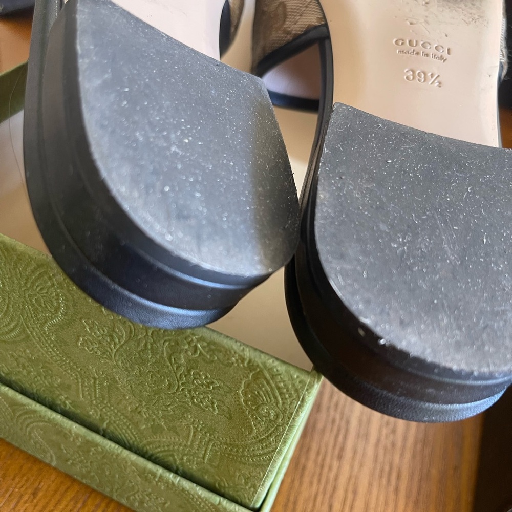 Gucci Brown Monogram GG Logo Slide Mules with Gold Hardware - Picture 3 of 4